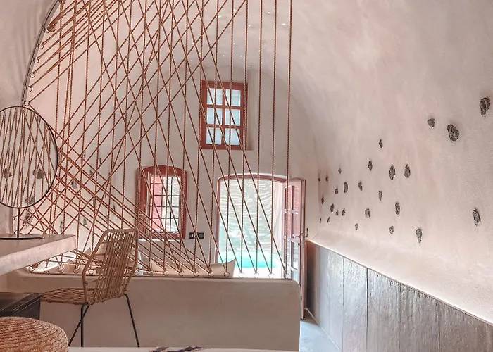 Andronikos Canaves 4*