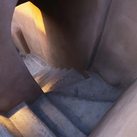 Andronikos Canaves Oia (Santorini)