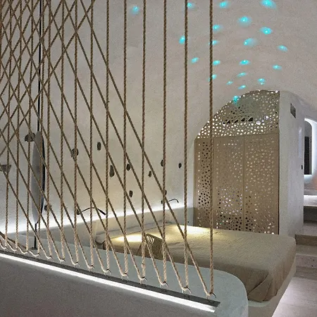 Apartmanhotel Andronikos Canaves 4*