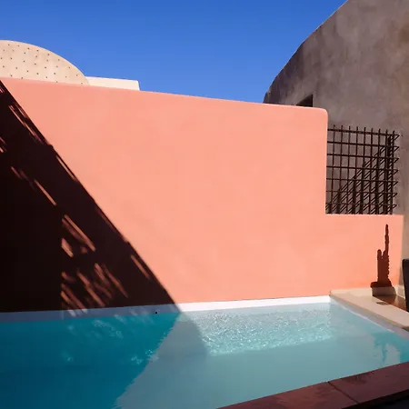 Andronikos Canaves 4* Ía