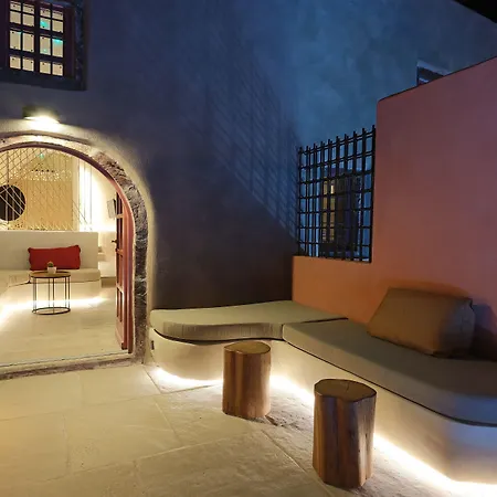 Aparthotel Andronikos Canaves 4*