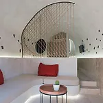 Andronikos Canaves 4*
