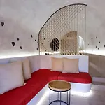 Andronikos Canaves Apartahotel 4*